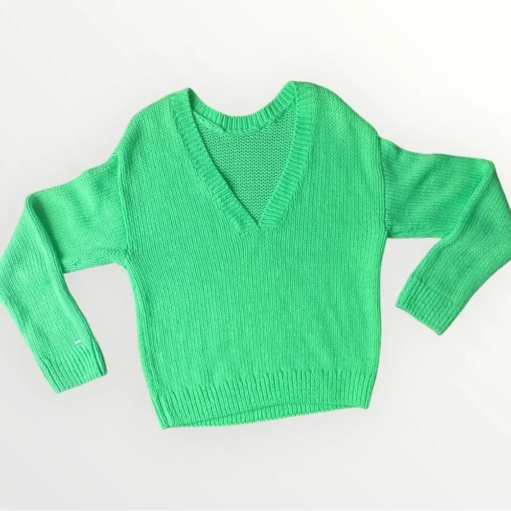 Neon Green V-Neck Sweater – Victoria’s Secret PINK Med - Picture 6 of 11